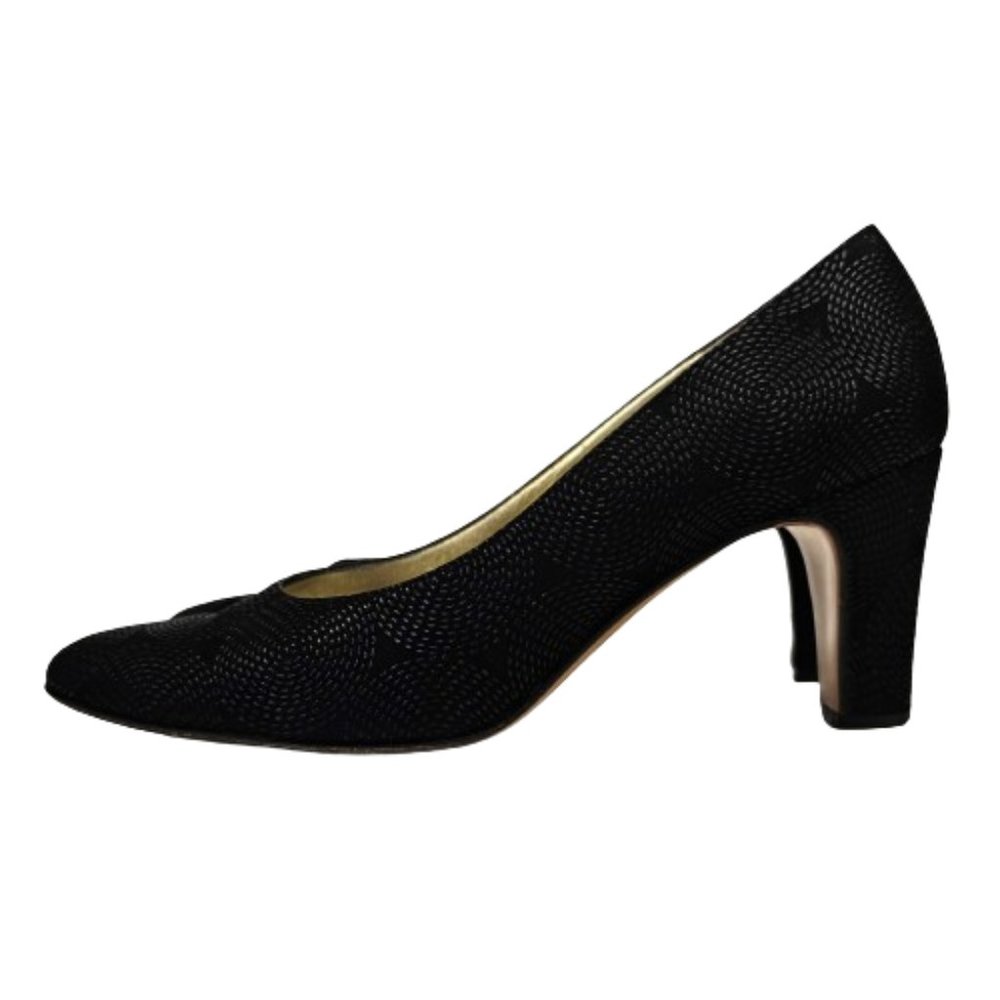 Bruno Magli Black Suede Embossed Vintage Mid Alomond Toe Pump Heel Shoes Sz 6.5 - Picture 3 of 13